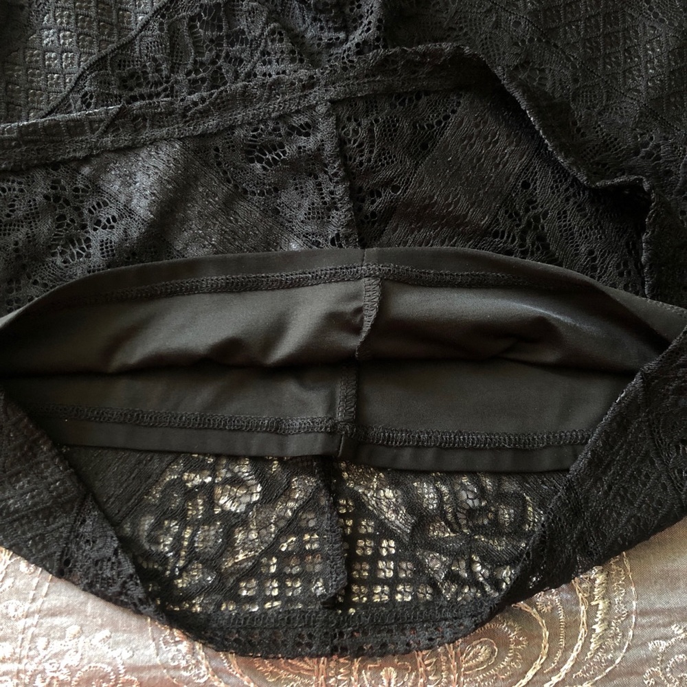 Guess Black Lace Cut Out Party Dress - Picture 9 of 11